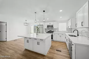 15423 N 69th Dr, Peoria, AZ 85382 - Photo 10