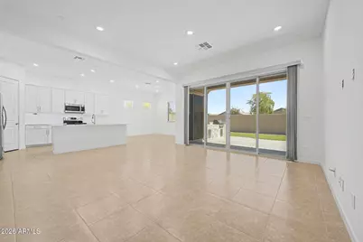 395 S 197th Drive, Buckeye, AZ 85326 - Photo 6