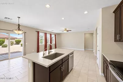 1572 E Luna Blanca Way, San Tan Valley, AZ 85140 - Photo 12