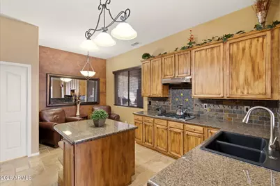 4821 E Kirkland Road, Phoenix, AZ 85054 - Photo 8