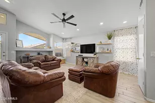 1376 E Binner Dr, Chandler, AZ 85225 - Photo 4