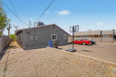 1028 N 27th Street, Phoenix, AZ 85008 - Photo 2
