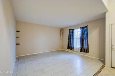 11410 W Crimson Lane, Avondale, AZ 85392 - Photo 6
