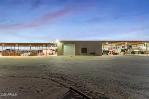 37062 N 207th Ave, Morristown, AZ 85342 - Photo 38