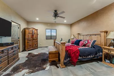 37062 N 207th Avenue, Morristown, AZ 85342 - Photo 14