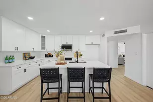 5343 S Hazelton Ln, Tempe, AZ 85283 - Photo 12