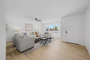 5343 S Hazelton Ln, Tempe, AZ 85283 - Photo 4