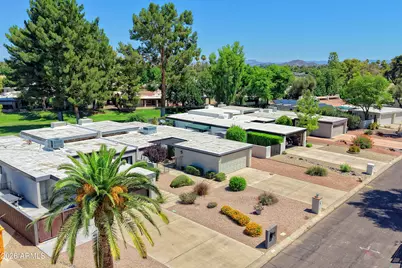 110 W Tam Oshanter Drive W, Phoenix, AZ 85023 - Photo 32