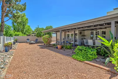 110 W Tam Oshanter Drive W, Phoenix, AZ 85023 - Photo 26