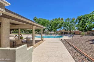 110 W Tam Oshanter Dr, Phoenix, AZ 85023 - Photo 30