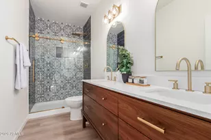 8800 N 107th Ave, Peoria, AZ 85345 - Photo 18