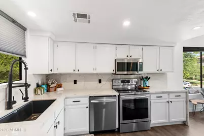 4925 E Desert Cove Avenue #257, Scottsdale, AZ 85254 - Photo 10
