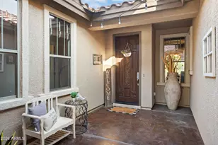 2351 S Glen Dr, Chandler, AZ 85286 - Photo 4