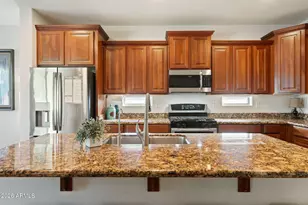 2351 S Glen Dr, Chandler, AZ 85286 - Photo 16