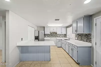1902 N 41st Avenue, Phoenix, AZ 85009 - Photo 10