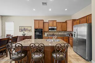 175 W Montego Dr, Casa Grande, AZ 85122 - Photo 10