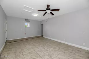 1927 E Crocus Dr, Phoenix, AZ 85022 - Photo 20