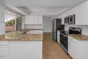 1927 E Crocus Dr, Phoenix, AZ 85022 - Photo 12