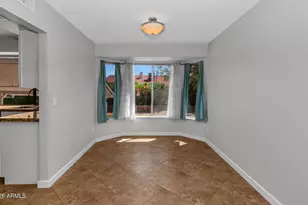 1927 E Crocus Dr, Phoenix, AZ 85022 - Photo 10