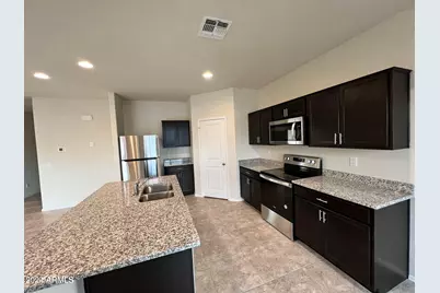 1058 W Avalon Canyon Drive, Casa Grande, AZ 85122 - Photo 4