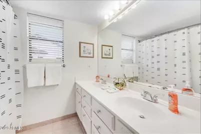 5801 E Paradise Lane, Scottsdale, AZ 85254 - Photo 8
