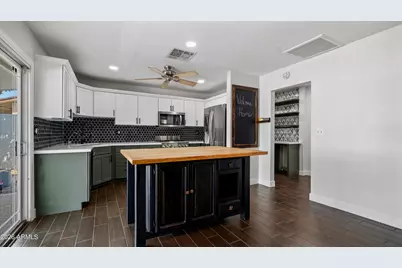 4819 E Western Star Boulevard, Phoenix, AZ 85044 - Photo 4