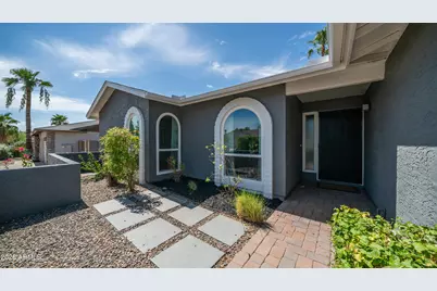 4819 E Western Star Boulevard, Phoenix, AZ 85044 - Photo 28