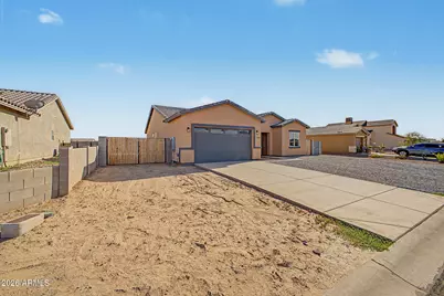 8335 W Swansea Drive, Arizona City, AZ 85123 - Photo 6