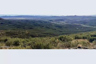 --- Miners Pick Road #4, Mayer, AZ 86333 - Photo 2