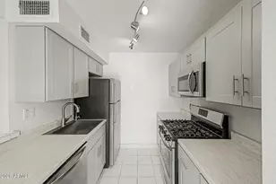 1701 W Tuckey Ln, Phoenix, AZ 85015 - Photo 2