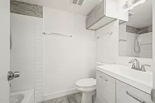 1701 W Tuckey Ln, Phoenix, AZ 85015 - Photo 18