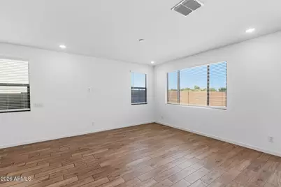 7435 N 74th Avenue, Glendale, AZ 85303 - Photo 28