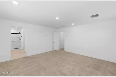 7435 N 74th Avenue, Glendale, AZ 85303 - Photo 44