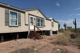 735 W Frontier St, Apache Junction, AZ 85120 - Photo 4