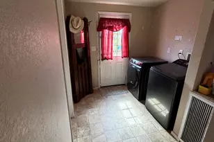 735 W Frontier St, Apache Junction, AZ 85120 - Photo 14