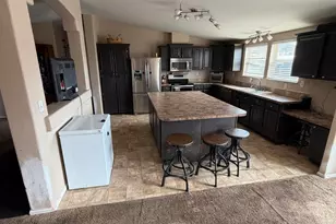 735 W Frontier St, Apache Junction, AZ 85120 - Photo 8