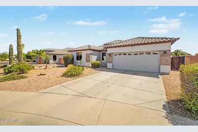 11937 W Monroe Street, Avondale, AZ 85323 - Photo 2