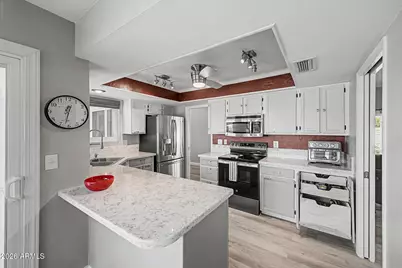 13518 W Spring Meadow Drive, Sun City West, AZ 85375 - Photo 8