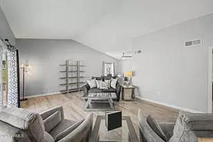 13518 W Spring Meadow Dr, Sun City West, AZ 85375 - Photo 12