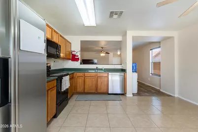 15605 W Caribbean Lane, Surprise, AZ 85379 - Photo 10