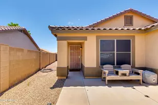 15605 W Caribbean Ln, Surprise, AZ 85379 - Photo 2