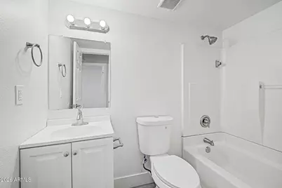 4017 W Reade Avenue, Phoenix, AZ 85019 - Photo 2