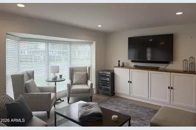 4061 E Campbell Avenue E, Phoenix, AZ 85018 - Photo 2