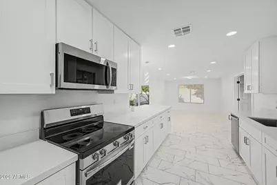 26621 S Shumaker Drive, Sun Lakes, AZ 85248 - Photo 20