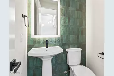 8425 S 10th Lane #1, Phoenix, AZ 85041 - Photo 22
