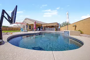 26150 W Wahalla Ln, Buckeye, AZ 85396 - Photo 32