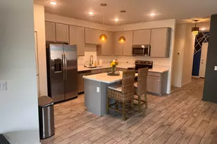 2764 E Sequoia Dr, Phoenix, AZ 85050 - Photo 6