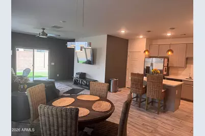 2764 E Sequoia Drive, Phoenix, AZ 85050 - Photo 18