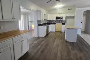 14263 S Avalon Rd, Arizona City, AZ 85123 - Photo 8