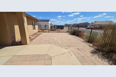 14263 S Avalon Road, Arizona City, AZ 85123 - Photo 4